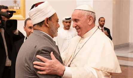 شيخ الأزهر نعى البابا فرنسيس: دعم الحوار بين الأديان وكان رمزاً للإنسانية