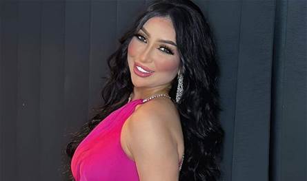 مزقت شعار وسيلة إعلامية وشقيقتها طردت المُراسل.. شاهدوا ماذا فعلت دنيا بطمة (فيديو)