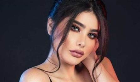 بالفيديو... هذا ما قامت به أنجي خوري داخل عيادة طبيّة