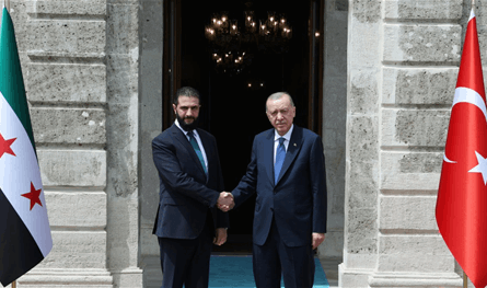 لقاء بين الشرع واردوغان في اسطنبول