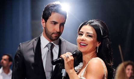 فيديو جديد يجمع ماغي بوغصن والنجم كارلوس عازار.. شاهدوه