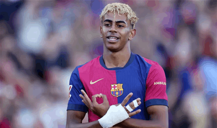يامال يثبت حضوره داخل برشلونة