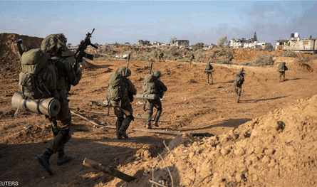 جراح أحدهم خطيرة.. إصابة 4 جنود إسرائيليين خلال معارك في غزة