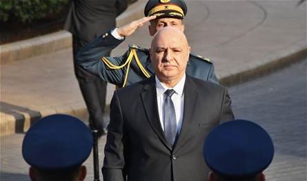 قبيل مغادرته بغداد.. الرئيس عون اتصل بنجل السيد علي السيستاني