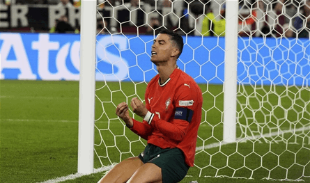 بعد غياب لـ25 عاما.. رونالدو يقود البرتغال إلى فوز تاريخي على ألمانيا (فيديو)