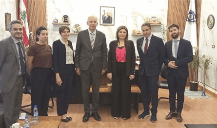 محافظ النبطية بحثت والسفير الفرنسي دعم إعادة الإعمار جنوب لبنان