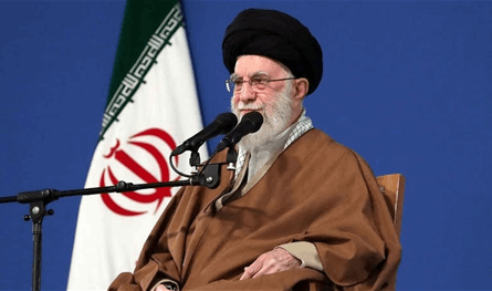 خامنئي بخير.. ومستشاره في حالة حرجة