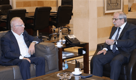 ضاهر زار سلام: لتحييد لبنان عن الصراعات الإقليمية 