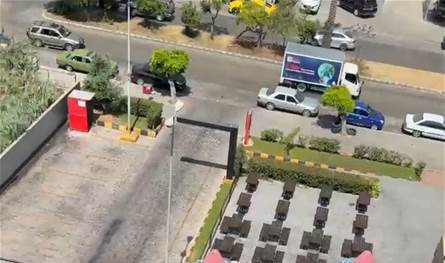 انتشار أمني أمام &quot;KFC&quot; طرابلس يثير التساؤلات