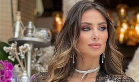 بفستان مكشوف الظهر.. أنابيلا هلال في شوارع بيروت شاهدوا ماذا فعلت (صور)