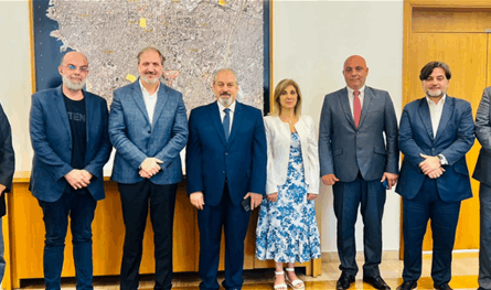 وفد منتدى أمناء بيروت بحث مع رئيس البلدية في تحديات تواجه العاصمة