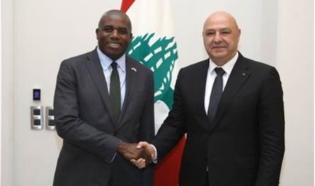 كلام عن الجنوب.. ماذا أبلغ عون وزير الخارجية البريطاني؟