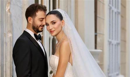 أطلت ببطن منتفخ.. ملكة جمال لبنان السابقة تكشف عن حملها بمولودها الأول (صورة)