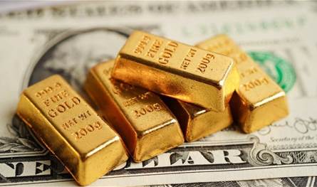 بدعم من ضعف الدولار وتوتر الأسواق.. ارتفاع أسعار الذهب