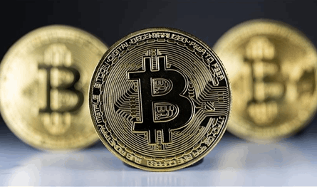 خرقٌ استثنائي.. البيتكوين تُسجل رقمًا قياسيًا جديدًا 