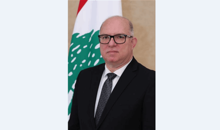 حيدر اطلع على مطالب المتقاعدين العسكريين والضمان والادارات العامة