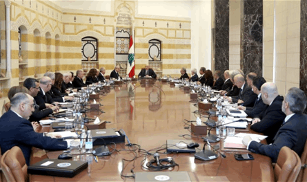 اعتراض وزاري على تغييب مجلس الوزراء عن ورقة براك والتعيينات