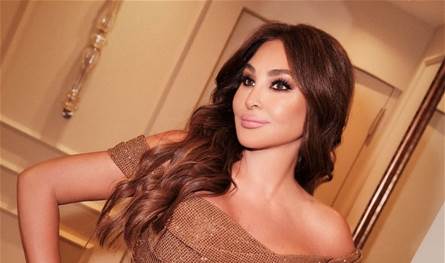 رقصت بدلع.. شاهدوا ماذا حصل مع إليسا مع أحد الحاضرين على مسرح كازينو لبنان (فيديو)