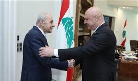 بالفيديو.. بري في قصر بعبدا 